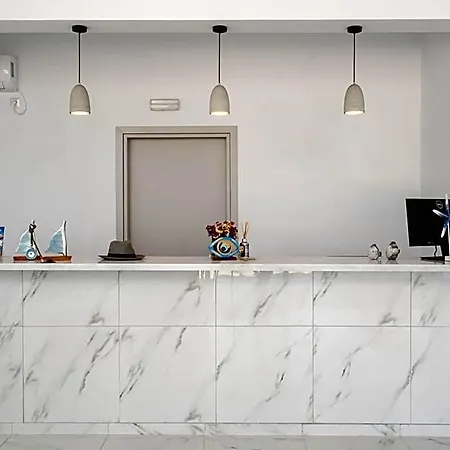 Evripus Hotel 3*